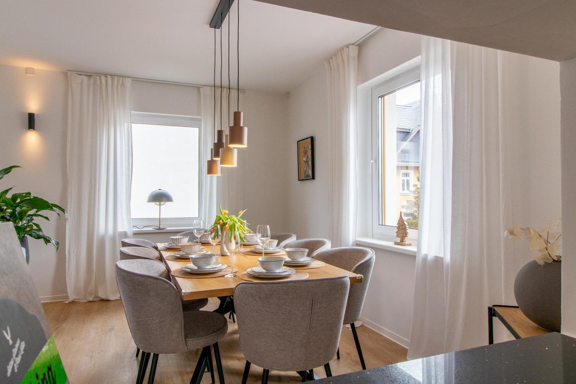 Stilvolles City-Apartment I Netflix I Wlan L Stellplatz I Zentral Schwarzenberg  Exterior foto